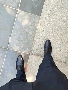 boyfromMum bai online show from 04/20/26, 09:45