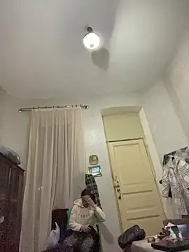 Snapshot of Anastasia_Green_ chatting on 12/17/25, 06:36 Anastasia Green online show from 12/17/25, 06:36