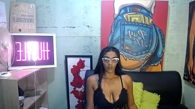 Indianzaraxxx online show from 04/17/26, 05:38