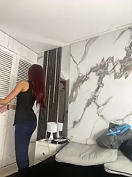 BellaHarpeer online show from 04/22/26, 07:26