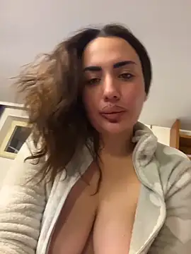 tesaa1212 online show from 04/21/26, 08:44