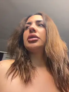 tesaa1212 online show from 04/23/26, 08:33