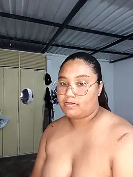 VaneandRossy online show from 04/11/26, 09:41