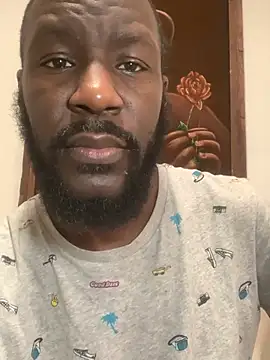 Snapshot of goldenshower2451 chatting on 01/12/26, 07:30 goldenshower2451 online show from 01/12/26, 07:30