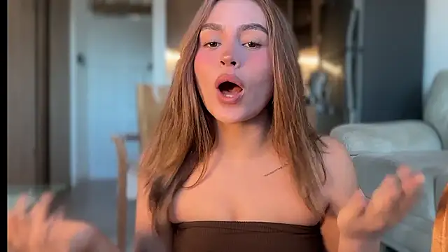 miaferrer777 online show from 03/14/26, 10:37