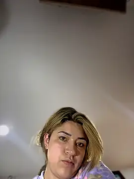 Aria Byers online show from 02/27/26, 01:05