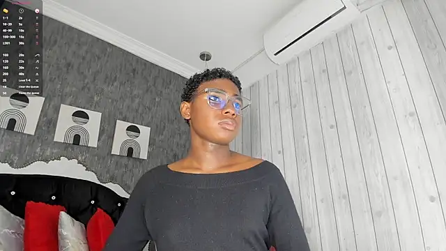 teylor lovee online show from 03/04/26, 09:10