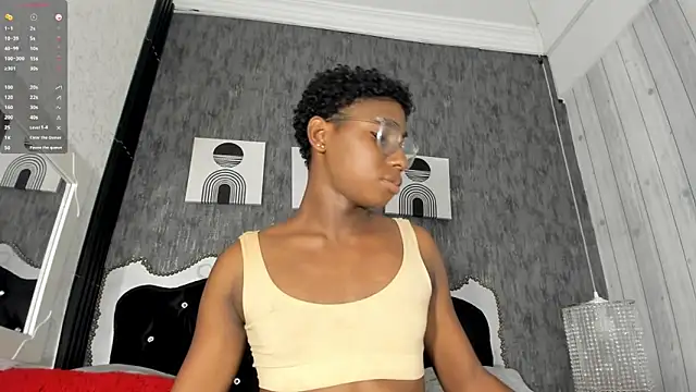 teylor lovee online show from 04/05/26, 08:06