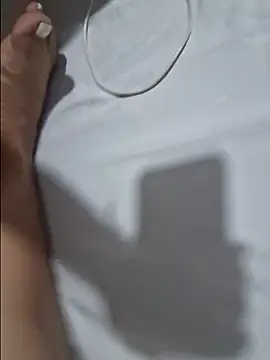 Snapshot of jimena2007 chatting on 12/21/25, 06:53 jimena2007 online show from 12/21/25, 06:53