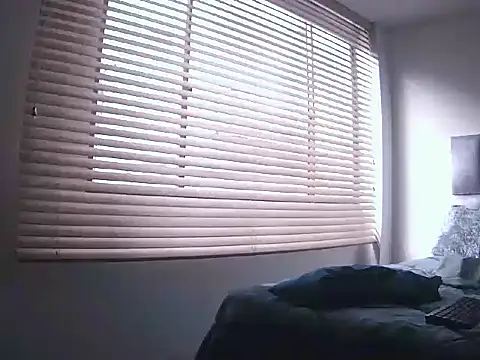 Snapshot of Fernanda_andrew chatting on 02/27/26, 07:47 Fernanda andrew online show from 02/27/26, 07:47