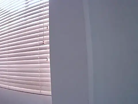 Fernanda andrew online show from 03/08/26, 04:00