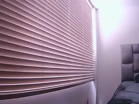 Fernanda andrew online show from 04/10/26, 03:28