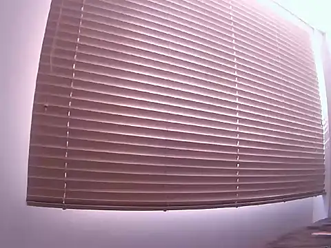 Fernanda andrew online show from 04/22/26, 03:35