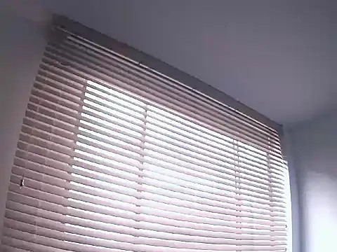 Fernanda andrew online show from 06/18/26, 04:44