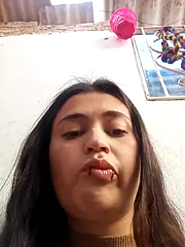 Snapshot of Fog_hot chatting on 12/16/25, 08:47 Fog hot online show from 12/16/25, 08:47