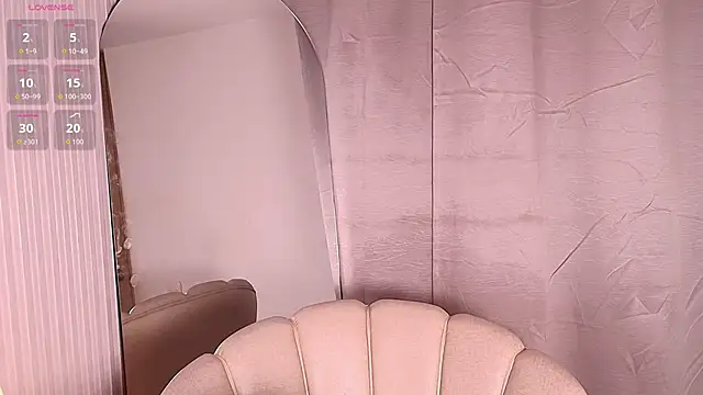 Mia mystic  online show from 04/10/26, 10:42