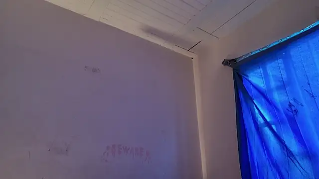 MoonLipsON- online show from 04/21/26, 04:45