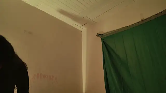 MoonLipsON- online show from 04/23/26, 09:08