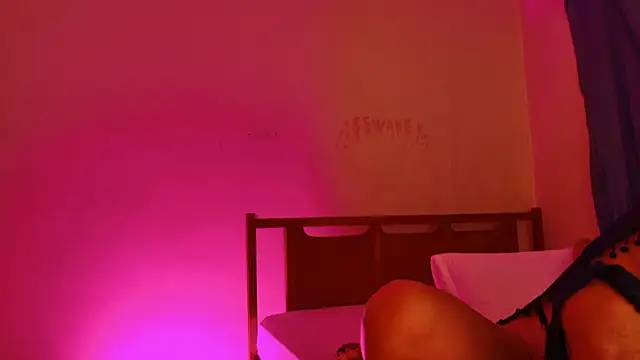 MoonLipsON- online show from 05/31/26, 09:27