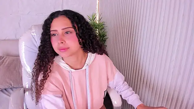 MarelynSummer online show from 04/22/26, 11:34