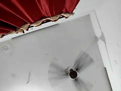 Snapshot of Big1Heart chatting on 12/04/25, 08:17 Big1Heart online show from 12/04/25, 08:17