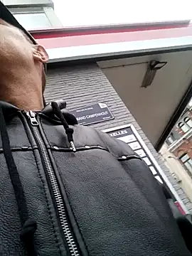 jefflatex45 online show from 12/20/25, 02:24