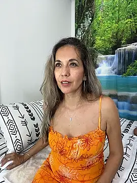 sandrafarrely online show from 01/16/26, 03:49