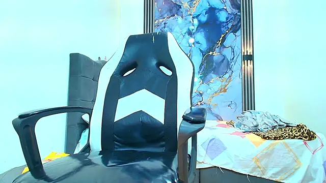 Snapshot of Valentina_and_sneider_ chatting on 02/09/26, 06:56 Valentina and sneider online show from 02/09/26, 06:56