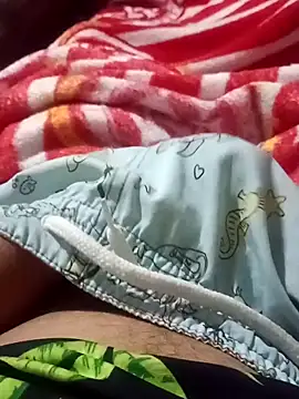 Snapshot of 071197Renan chatting on 12/18/25, 05:24 071197Renan online show from 12/18/25, 05:24