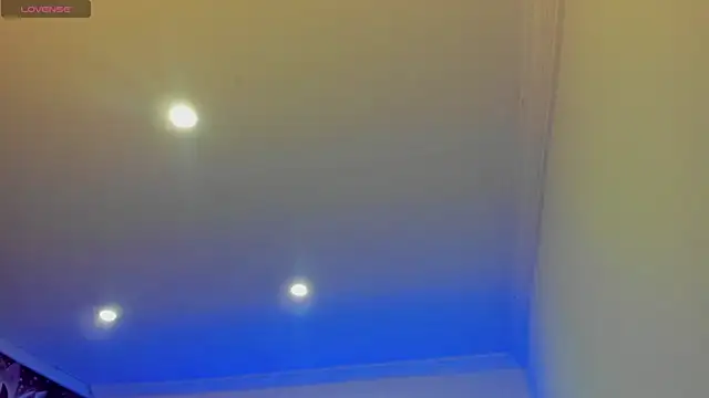 Snapshot of Scarlett_079 chatting on 02/25/26, 11:42 Scarlett 079 online show from 02/25/26, 11:42