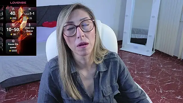 Scarlett 079 online show from 03/26/26, 12:00