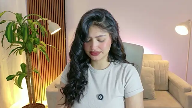 victoria   moon online show from 04/23/26, 01:35