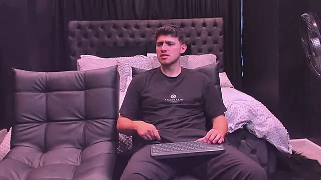 big  friends online show from 04/25/26, 07:55