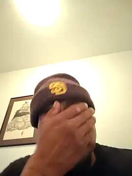 moneytalk516 online show from 12/04/25, 04:55