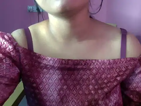 Bad girl kayraa  online show from 12/15/25, 08:51