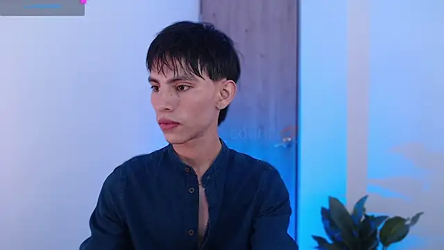 andrew courtzz online show from 05/30/26, 05:43