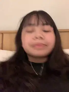 Mon babyy online show from 01/11/26, 07:19