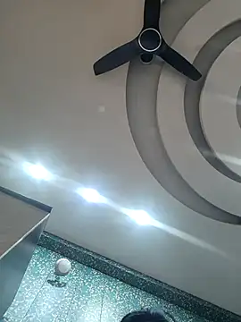 Snapshot of desiriya14 chatting on 12/05/25, 06:00 desiriya14 online show from 12/05/25, 06:00