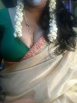 Preeti345 online show from 03/25/26, 04:35