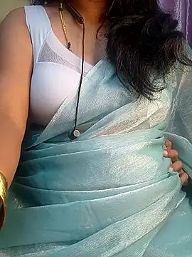 Preeti345 online show from 04/16/26, 04:41