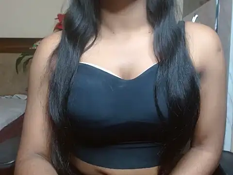 Lola Bebe online show from 03/06/26, 05:48