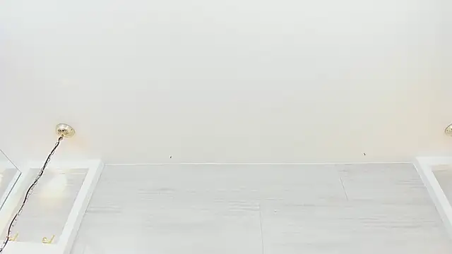 Snapshot of danna_loyd chatting on 12/15/25, 03:33 danna loyd online show from 12/15/25, 03:33