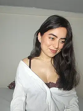 Snapshot of saasha_Petit chatting on 02/26/26, 10:36 saasha Petit online show from 02/26/26, 10:36