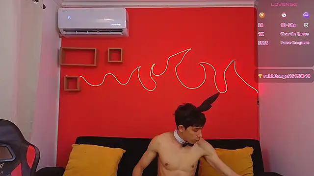 Neo Twink online show from 04/15/26, 07:58