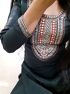 Riya rani8 online show from 03/13/26, 02:56