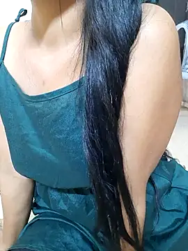 Riya rani8 online show from 04/18/26, 07:18