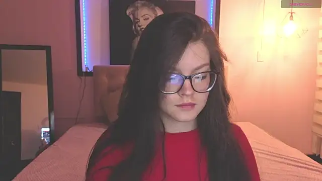 Snapshot of Sara_valderrama_ chatting on 02/25/26, 12:26 Sara valderrama online show from 02/25/26, 12:26