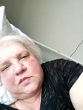 HapinessLovee online show from 03/30/26, 05:41