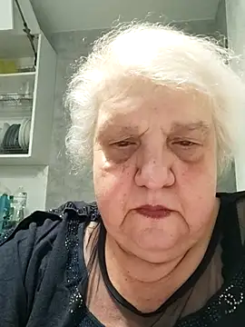 HapinessLovee online show from 04/01/26, 06:14