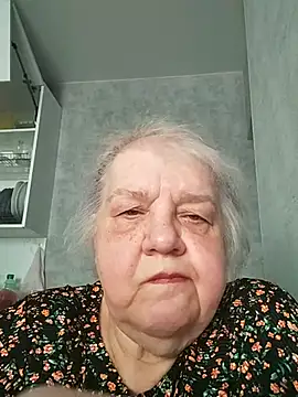 HapinessLovee online show from 04/22/26, 07:00